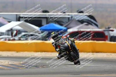 media/Apr-09-2022-SoCal Trackdays (Sat) [[c9e19a26ab]]/Turn 2 (1140am)/